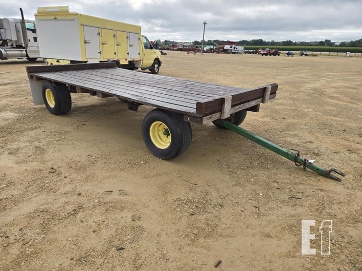 john-deere-1065a-image-11