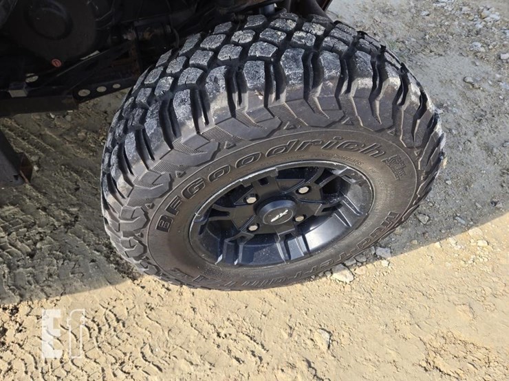 2023-polaris-ranger-xp-image-12