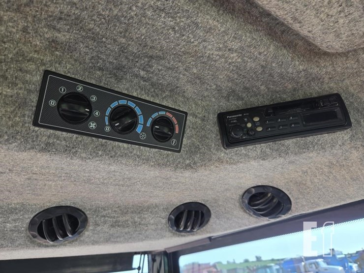 agco-lt90-image-24