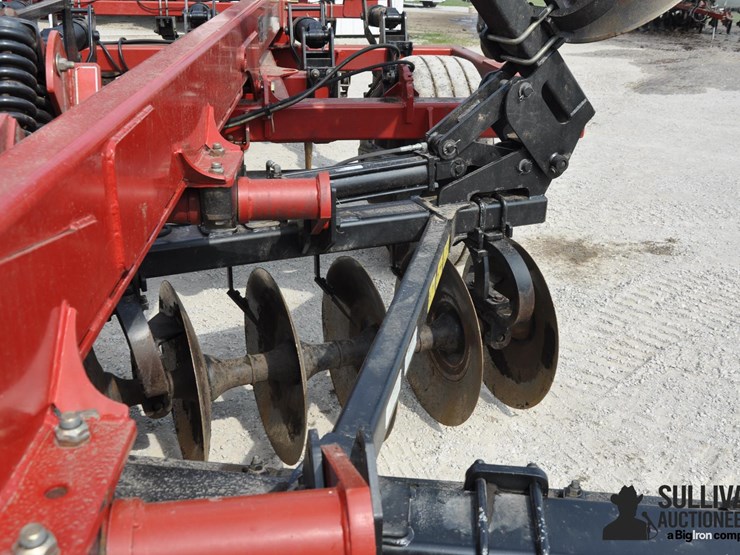 2015-case-ih-2015-image-18