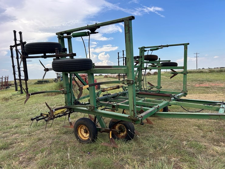 john-deere-1600-image-6