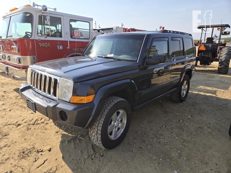 2007-jeep-commander-image-3