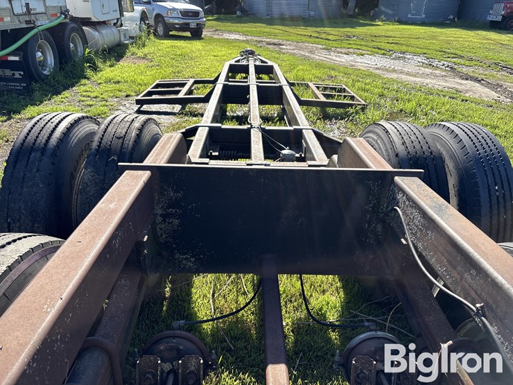1985-case-ih-2388-image-18
