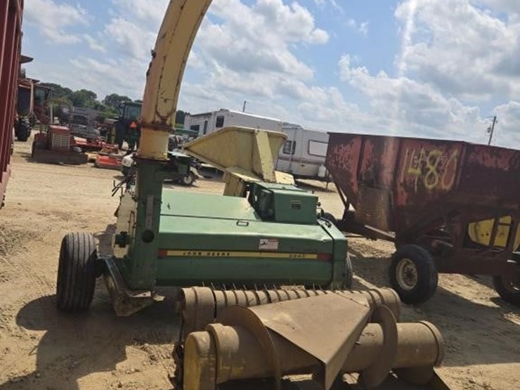 john-deere-3940-image-9