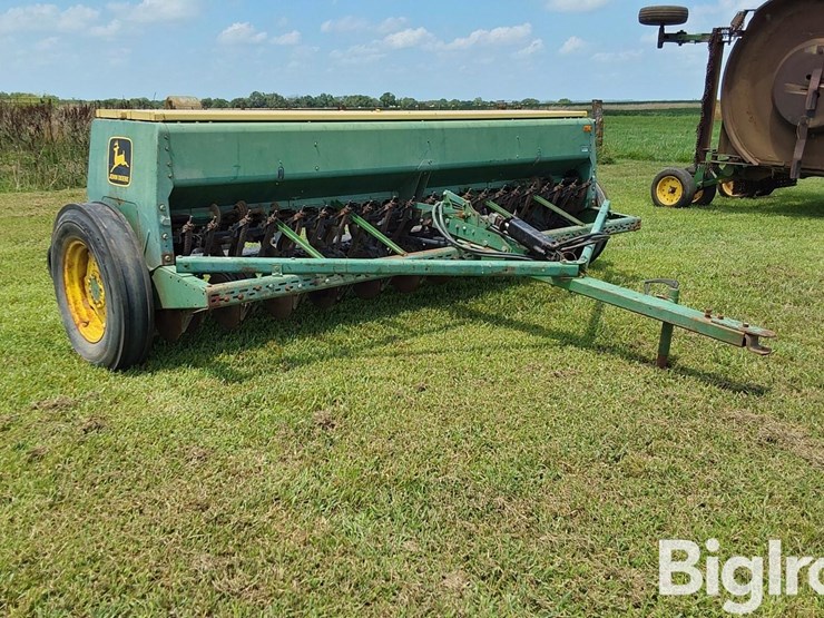 john-deere-8350-image-3