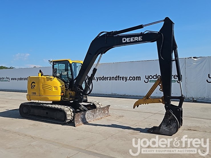 2015-deere-85g-image-7