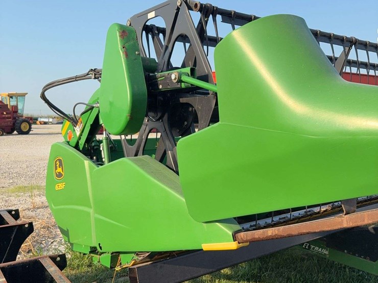 2010-john-deere-635f-image-11