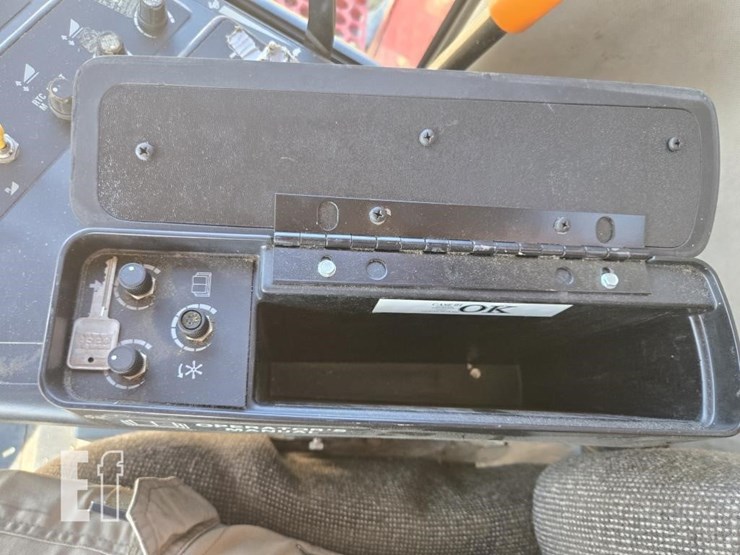 1997-case-ih-2166-image-35
