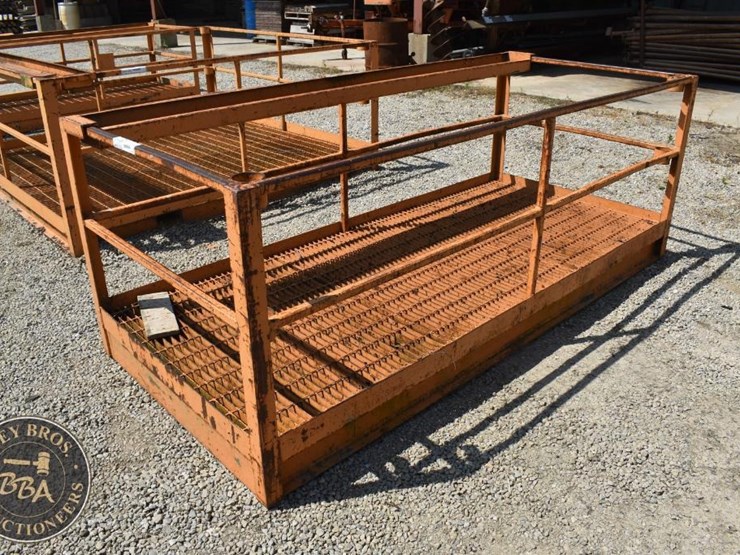 platform/basket-steel-man-basket-44072-image-2