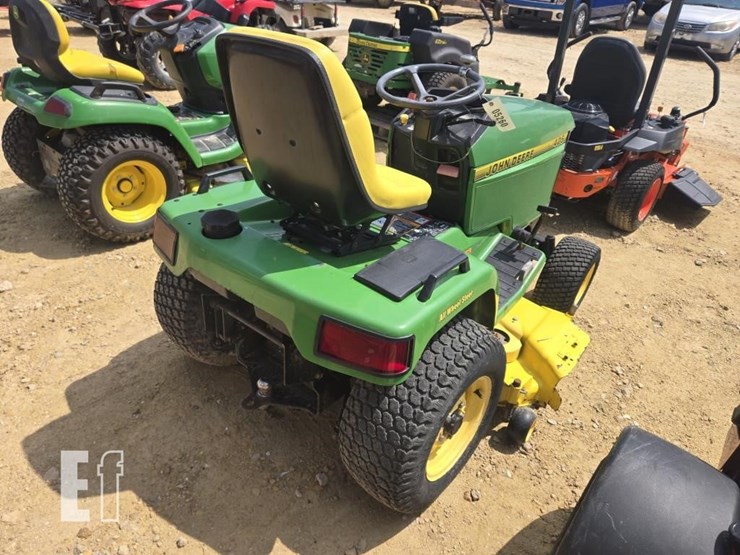 john-deere-425-image-4