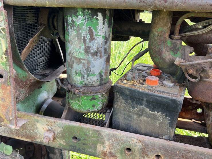 john-deere-h-image-57