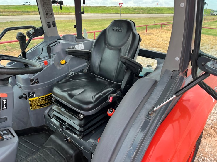 2019-kubota-l3560-image-13