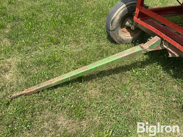 john-deere-1065-image-9