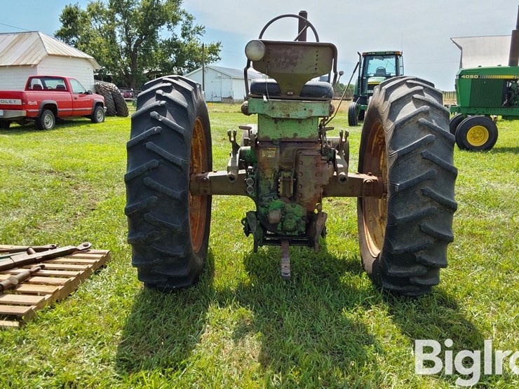 1958-john-deere-620-image-6