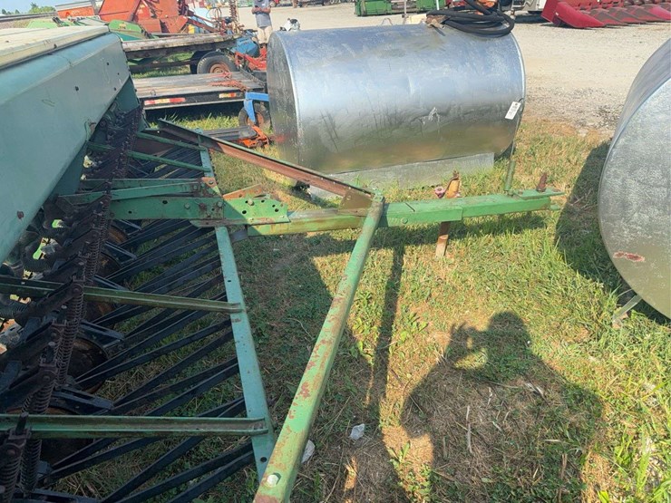 john-deere-8300-image-5