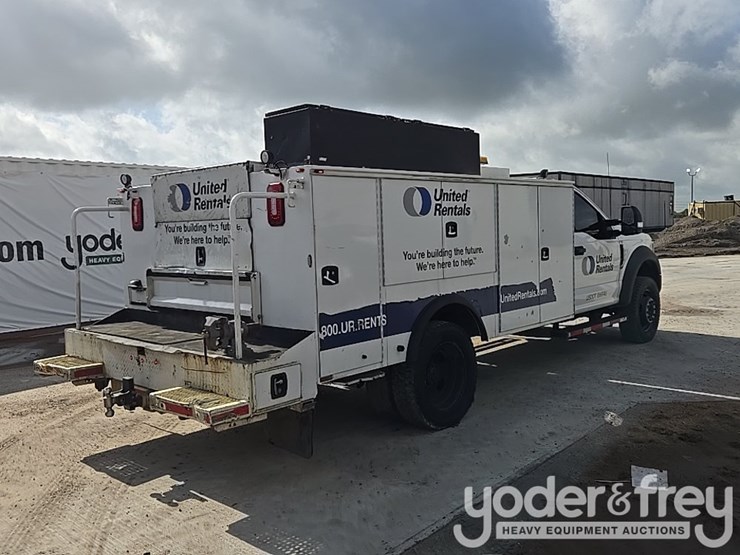 2019-ford-f550-image-5