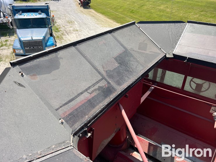 1991-case-ih-1680-image-18