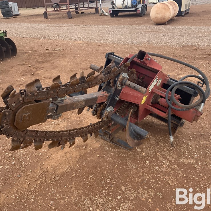 Braintree 165436 Trencher W/Skid Steer Mounts