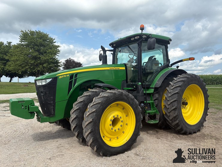 2017-john-deere-8370r-image-9