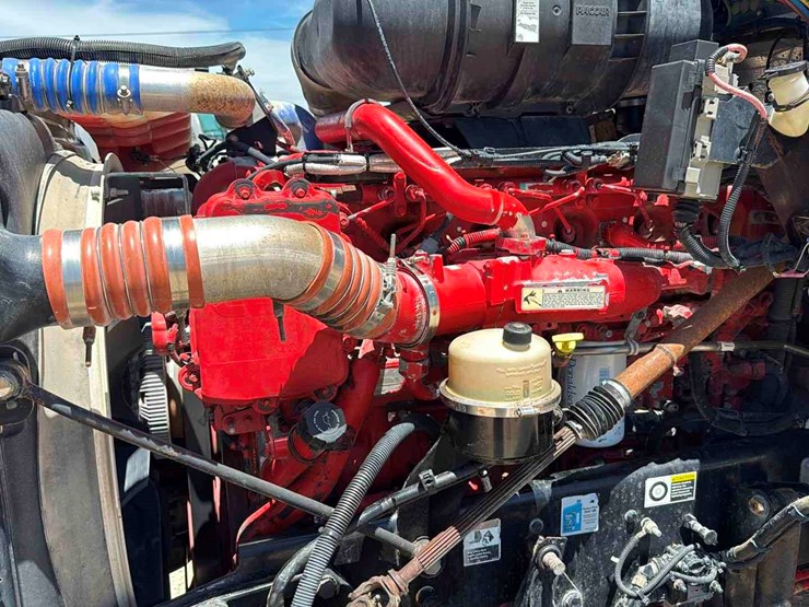 2015-kenworth-t800-image-7
