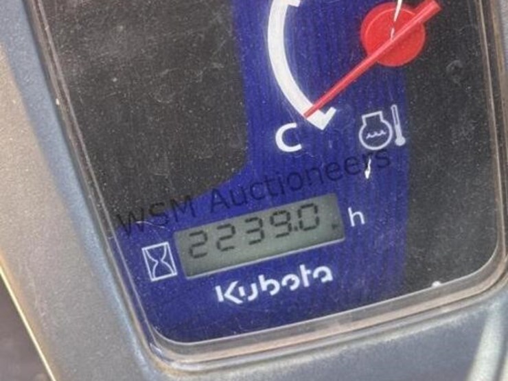 kubota-ssv65-image-19