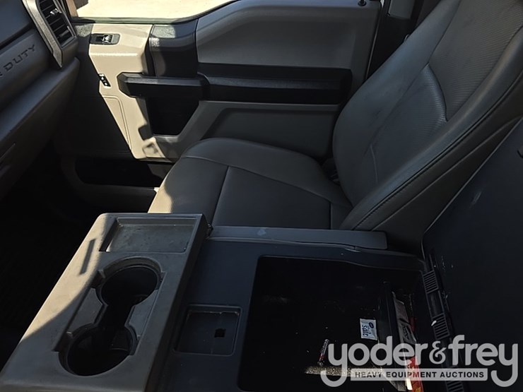 2019-ford-f550-xl-image-84