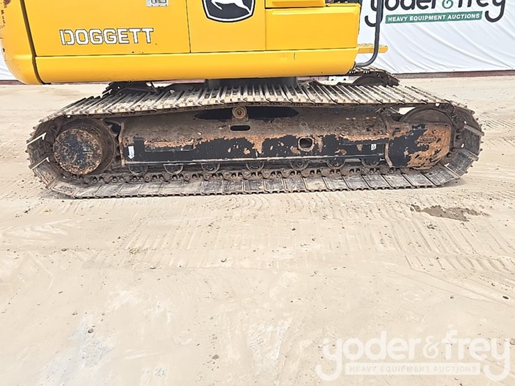 2022-deere-130g-image-20