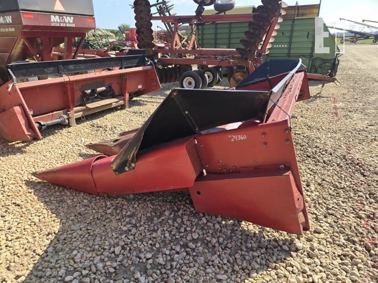 case-ih-1063-image-2