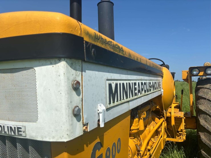 minneapolis-moline-g900-image-11