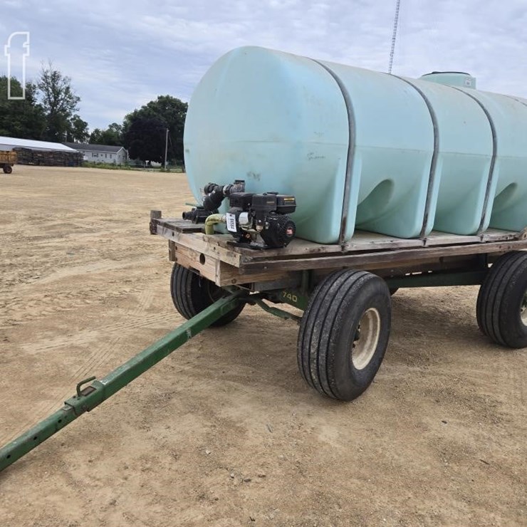 JOHN DEERE 740