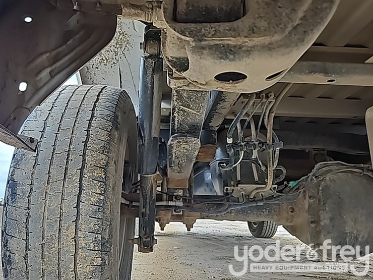 2018-ford-f150-xlt-image-22
