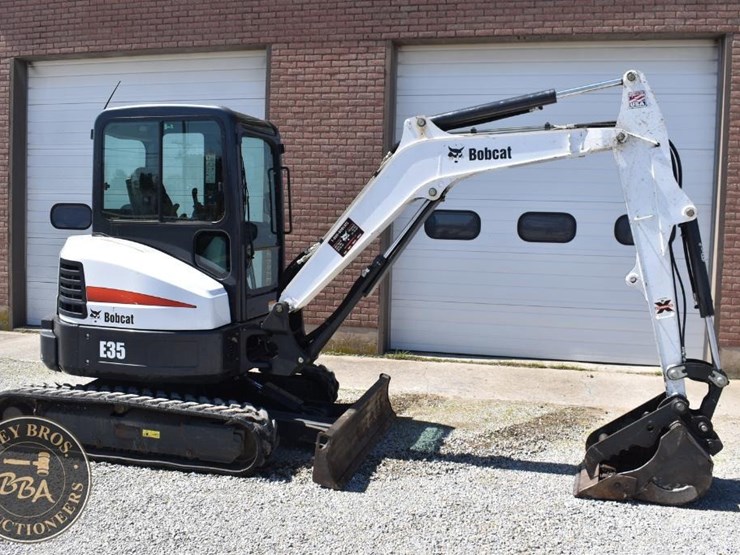 2014-bobcat-e35-image-6