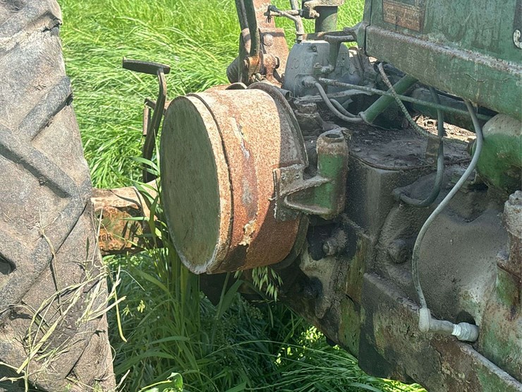 john-deere-h-image-41