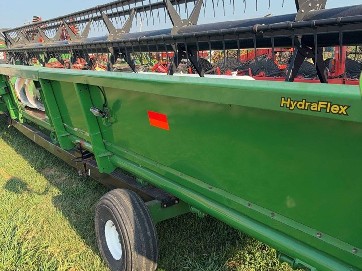 2010-john-deere-635f-image-14