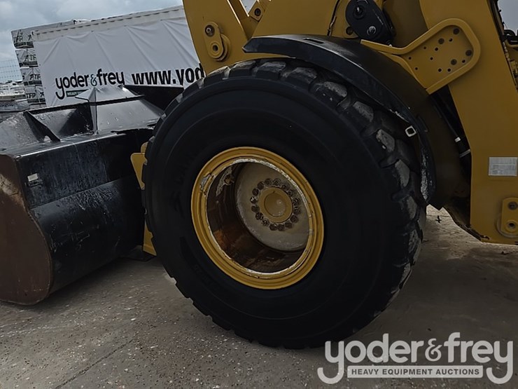 2018-caterpillar-926m-image-9