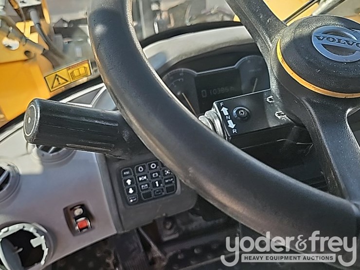 2017-volvo-l110h-image-71