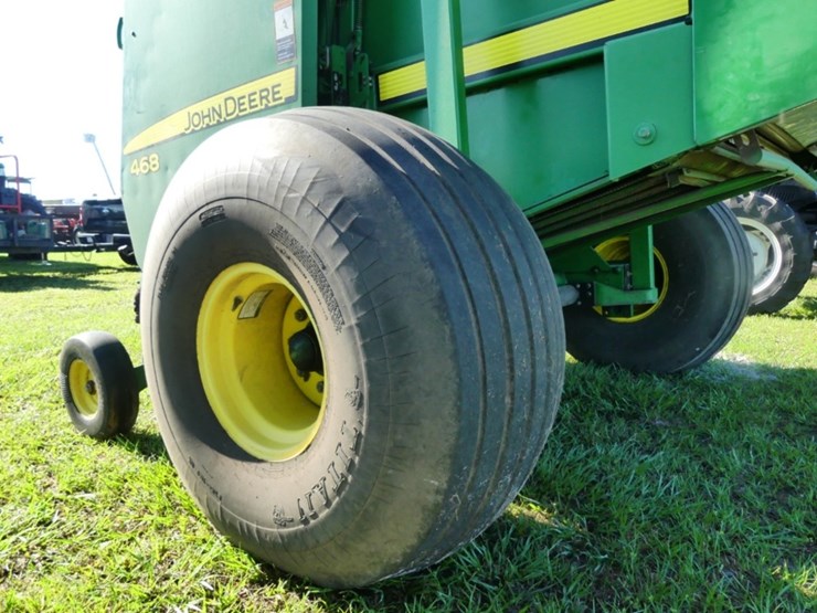 2009-john-deere-468-image-5