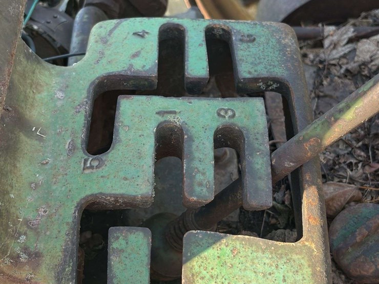 john-deere-730-image-38