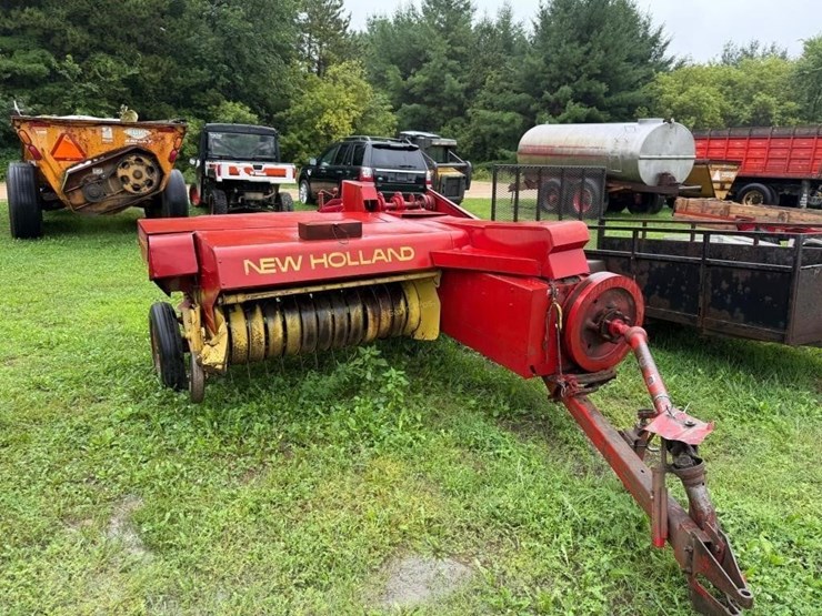 new-holland-273-image-1