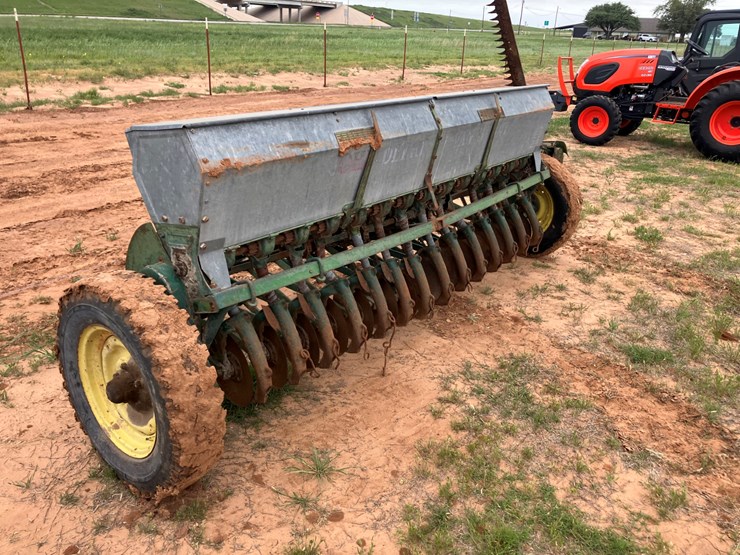john-deere-14-image-4
