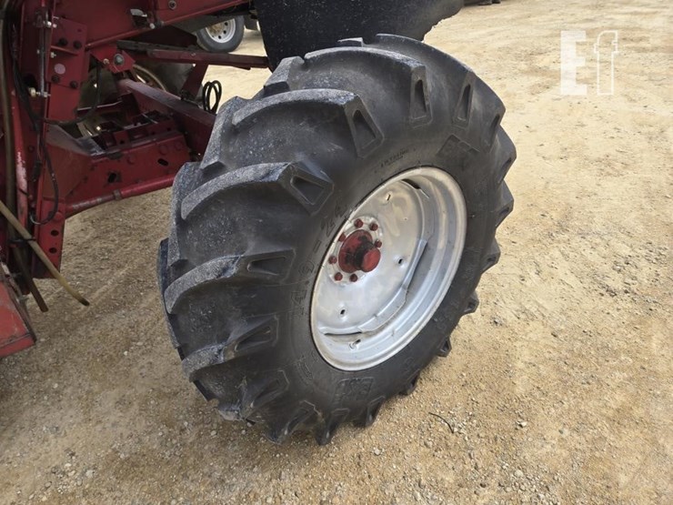 1992-case-ih-1660-image-5
