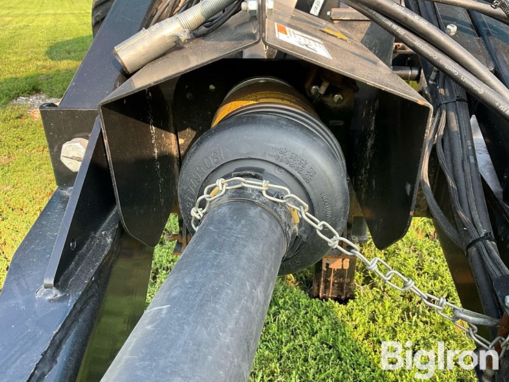 2017-kinze-1300-image-14