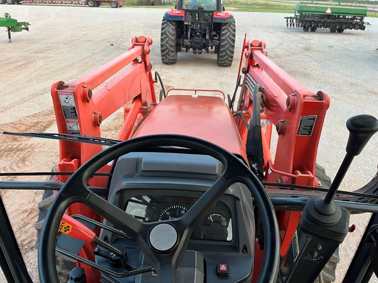 kubota-m105s-image-21