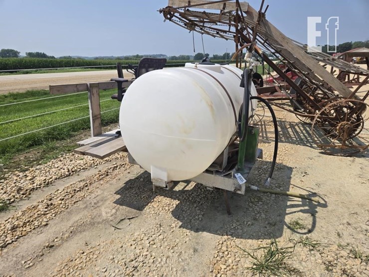 3pt-sprayer-300-gallon-3834-image-6