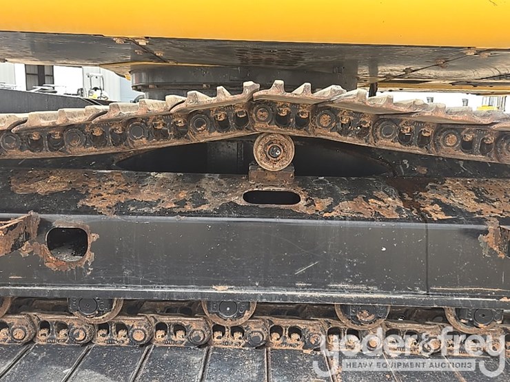 2022-deere-130g-image-14