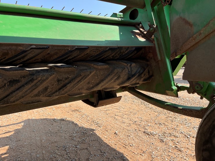 1997-john-deere-820-image-9