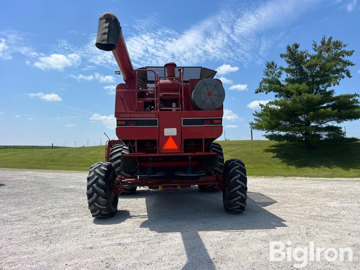 1991-case-ih-1680-image-6