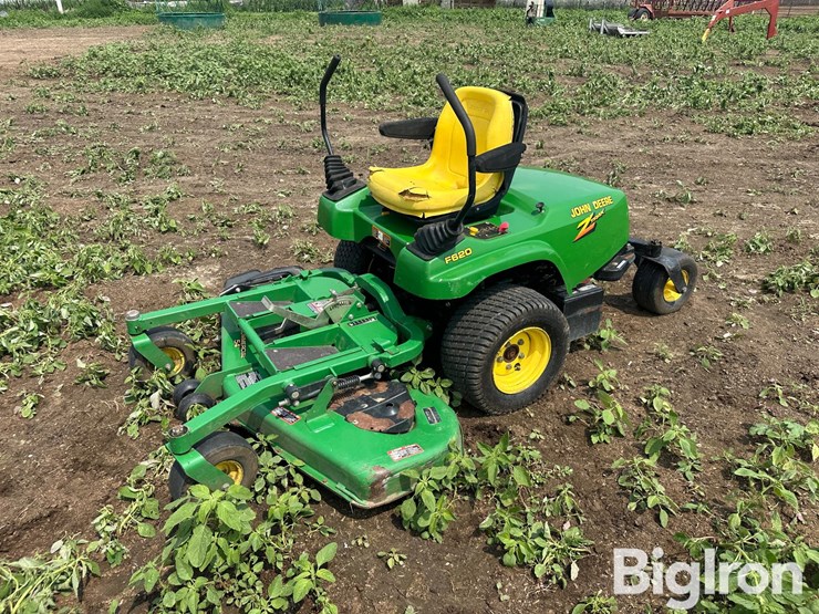 john-deere-f620-image-1