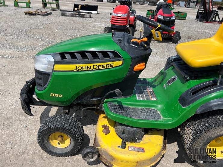 john-deere-d130-image-14
