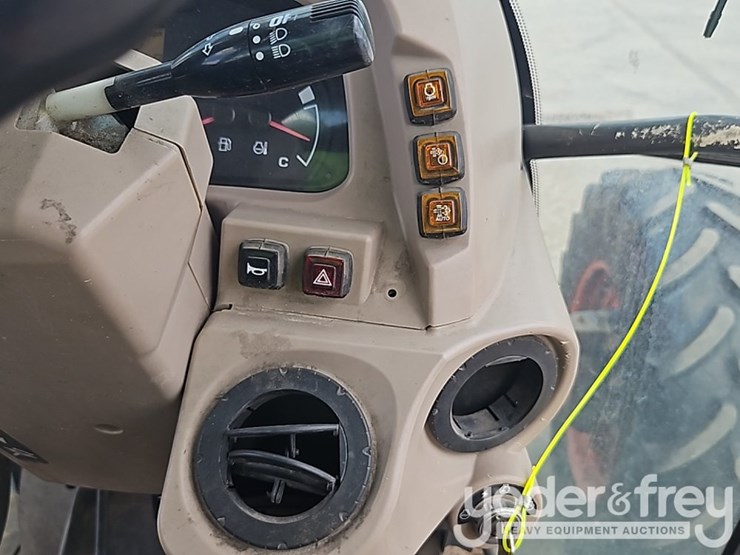2013-kubota-m9960d-image-25